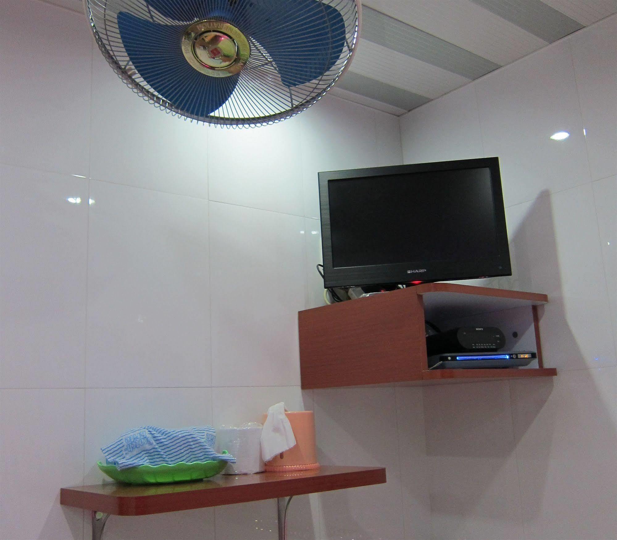 Guangdong Guest House Хонконг Екстериор снимка